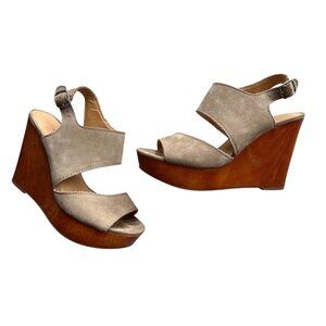Lucky Wedges Lattela Suede Sandal Taupe Wood Platform Ankle Buckle Size 9